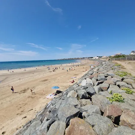 Maison Sur Mer, La Paree,proche Holiday home